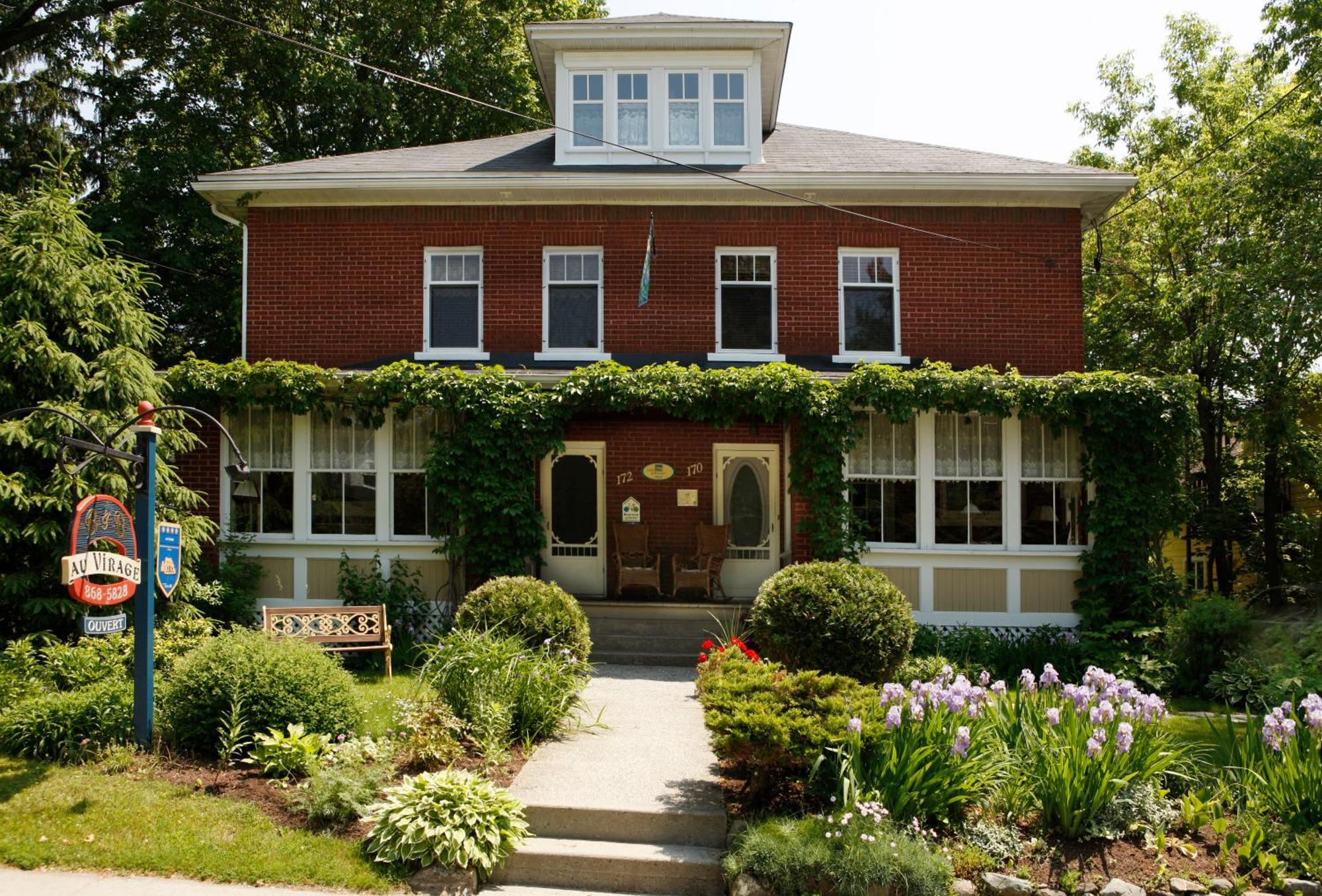 Au Virage B&B Magog Exterior photo